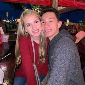 Meet your Posher, Kaitlynn